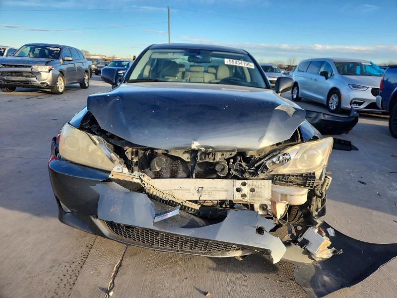 Photo 5 from auction – 2008 LEXUS IS 250 with VIN JTHCK262482020102