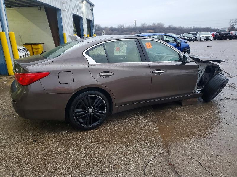 Photo 3 from auction – 2014 INFINITI Q50 BASE with VIN JN1BV7ARXEM698877