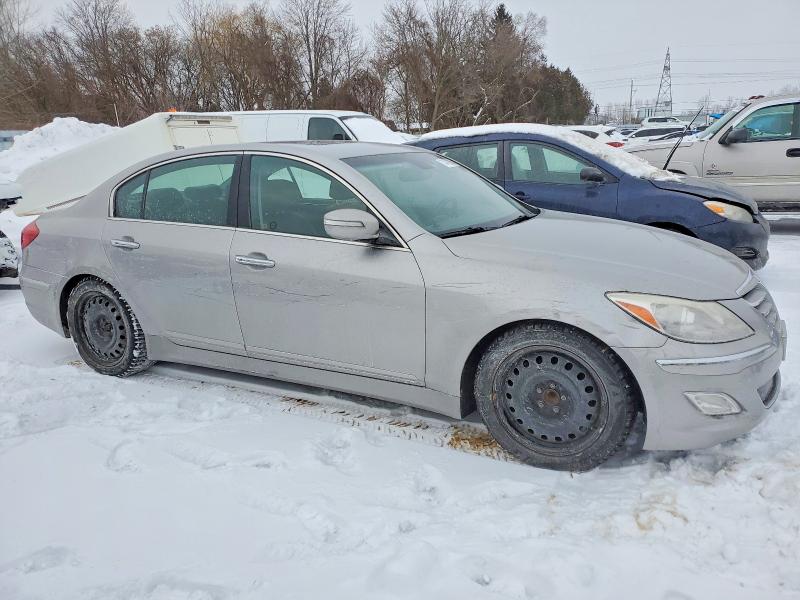 Photo 4 from auction – 2012 HYUNDAI GENESIS 3. with VIN KMHGC4DD9CU190965