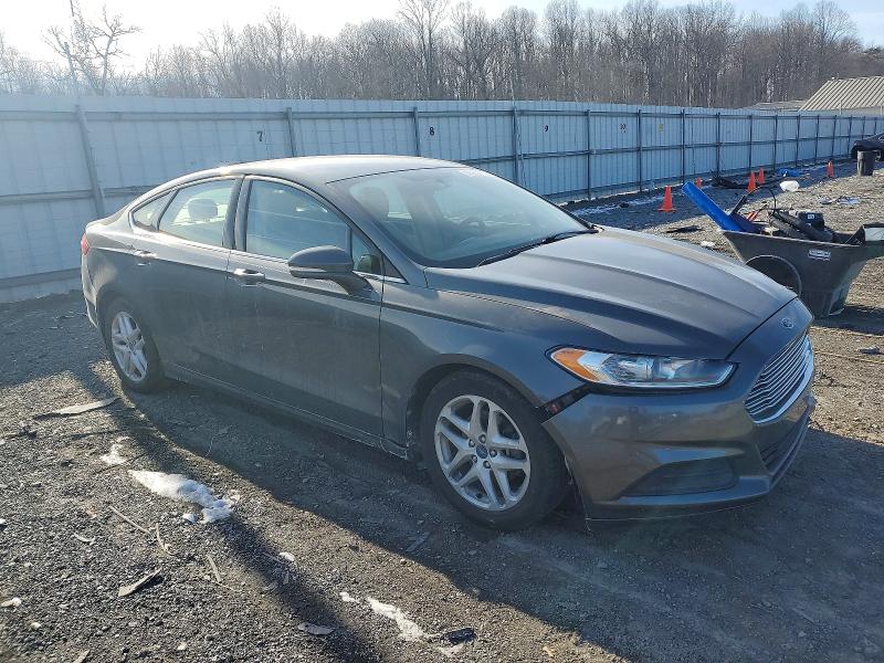 Photo 4 from auction – 2015 FORD FUSION with VIN 3FA6P0HD6FR172528