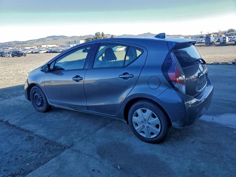Photo 2 from auction – 2016 TOYOTA PRIUS C with VIN JTDKDTB33G1589846