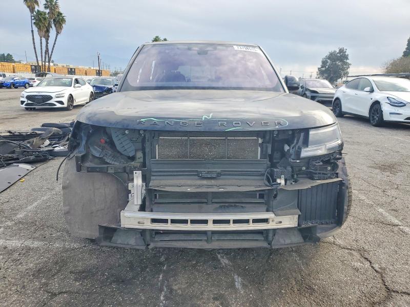 Photo 5 from auction – 2023 LAND ROVER RANGE ROVE with VIN SALK1BE71PA070904