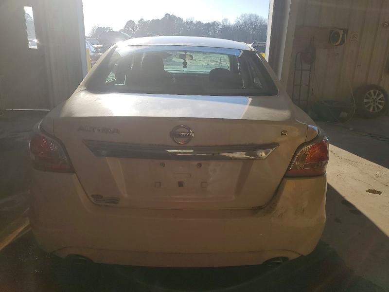 Photo 6 from auction – 2015 NISSAN ALTIMA with VIN 1N4AL3AP8FC151562