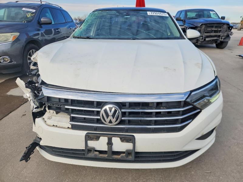 Photo 5 from auction – 2019 VOLKSWAGEN JETTA S with VIN 3VWC57BU3KM017900