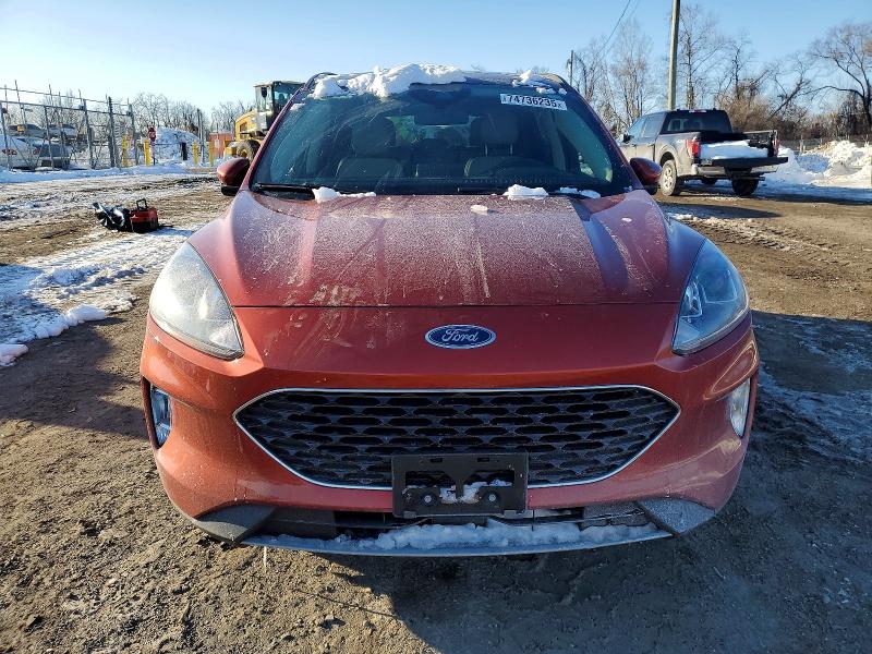 Photo 5 from auction – 2020 FORD ESCAPE with VIN 1FMCU9H9XLUA69697