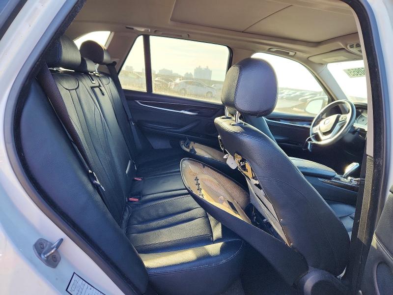 Photo 11 from auction – 2015 BMW X5 SDRIVE3 with VIN 5UXKR2C52F0H38779