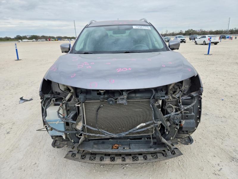 Photo 5 from auction – 2016 NISSAN ROGUE S with VIN KNMAT2MV7GP674936