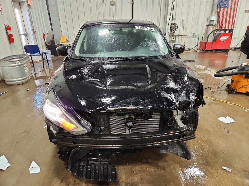 Photo 5 from auction – 2017 NISSAN SENTRA S with VIN 3N1AB7AP1HL635880