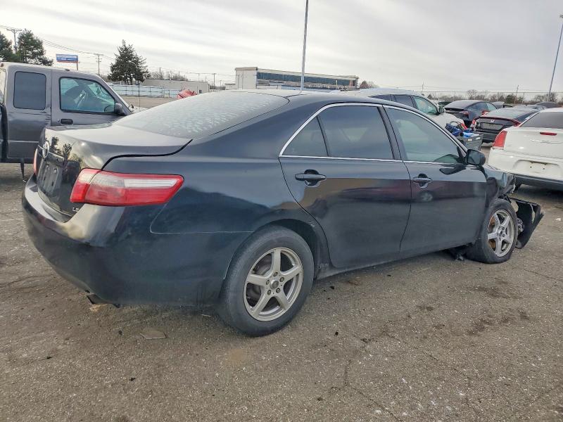 Photo 3 from auction – 2007 TOYOTA CAMRY with VIN 4T1BE46K57U075656