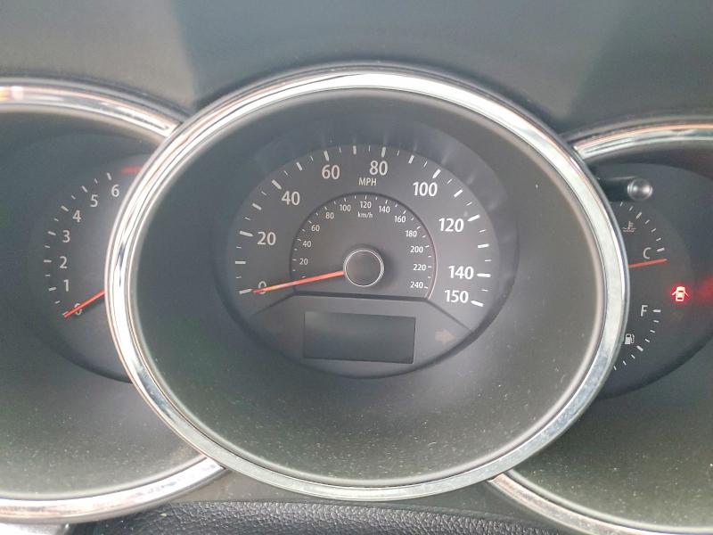 Photo 9 from auction – 2013 KIA SORENTO LX with VIN 5XYKT3A61DG337975