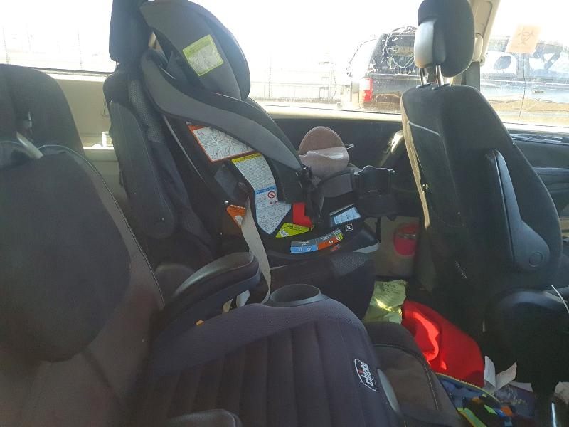 Photo 10 from auction – 2014 DODGE GRAND CARAVAN with VIN 2C4RDGCG2ER389265