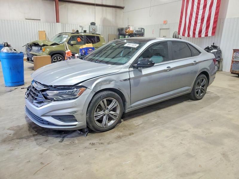 VOLKSWAGEN JETTA 2019 with VIN 3VWCB7BU0KM262937 - Photo from auction