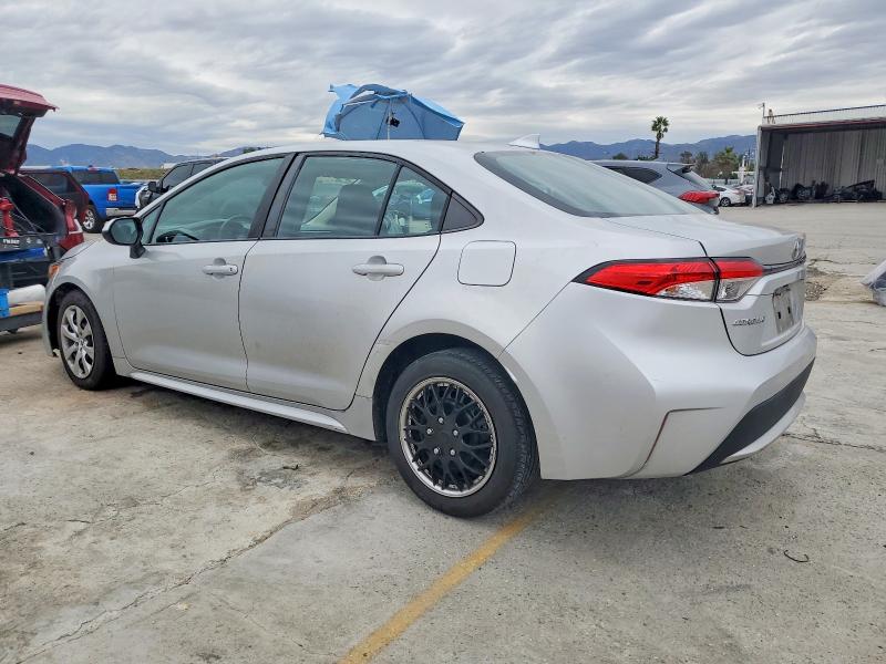 Photo 2 from auction – 2020 TOYOTA COROLLA LE with VIN 5YFEPRAE5LP121469