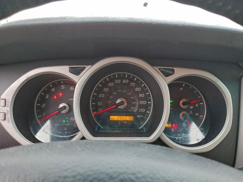 Photo 9 from auction – 2003 TOYOTA 4RUNNER LI with VIN JTEBT17R830026808