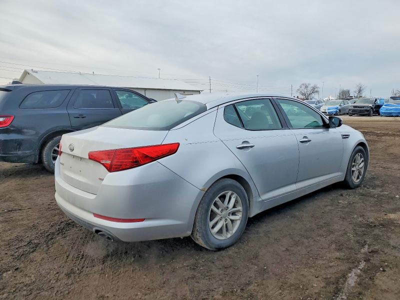 Photo 3 from auction – 2012 KIA OPTIMA LX with VIN 5XXGM4A76CG006457