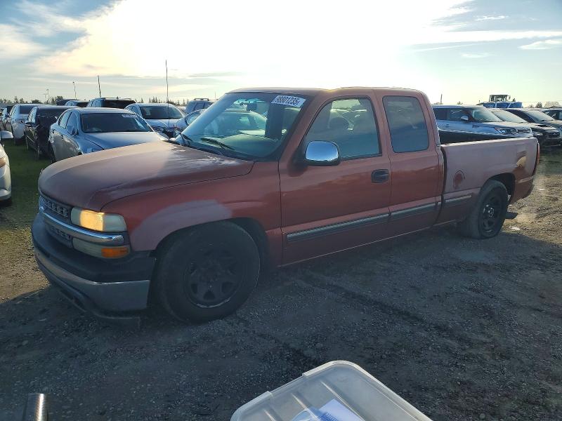 CHEVROLET SILVERADO 2001 with VIN 2GCEC19T811264833 - Photo from auction