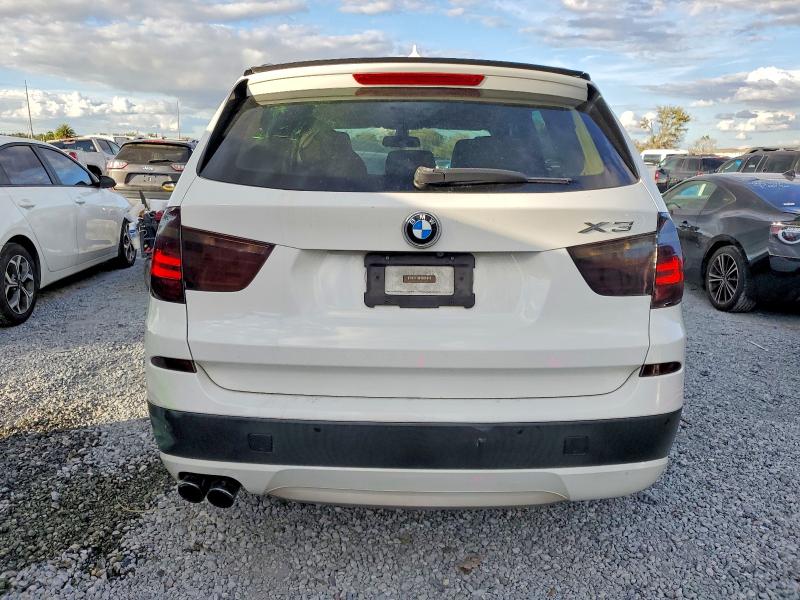 Photo 6 from auction – 2011 BMW X3 XDRIVE3 with VIN 5UXWX7C59BLL15482