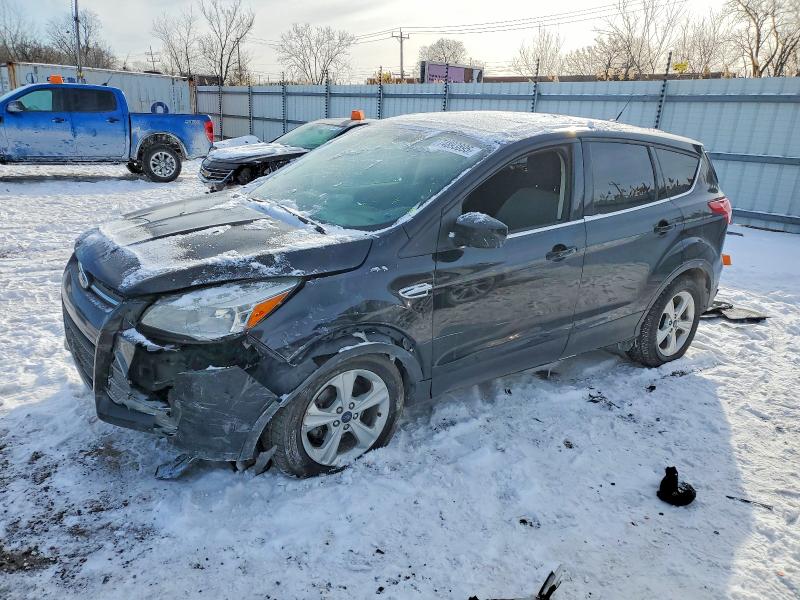 FORD ESCAPE 2016 with VIN 1FMCU0GXXGUB68117 - Photo from auction