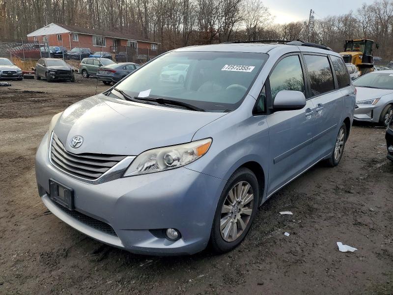 TOYOTA SIENNA XLE 2014 with VIN 5TDDK3DC7ES073002 - Photo from auction