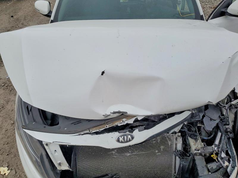 Photo 11 from auction – 2015 KIA OPTIMA LX with VIN KNAGM4A73F5625488
