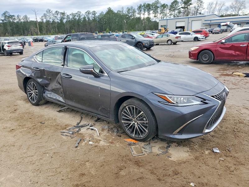 Photo 4 from auction – 2022 LEXUS ES 300H BA with VIN 58ADA1C19NU025685