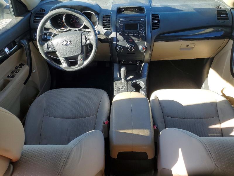 Photo 8 from auction – 2013 KIA SORENTO with VIN 5XYKTCA67DG321747