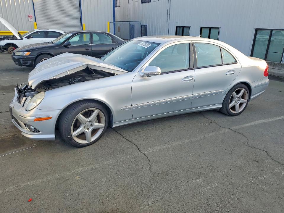 MERCEDES-BENZ E 2009 with VIN WDBUF56X39B433085 - Photo from auction