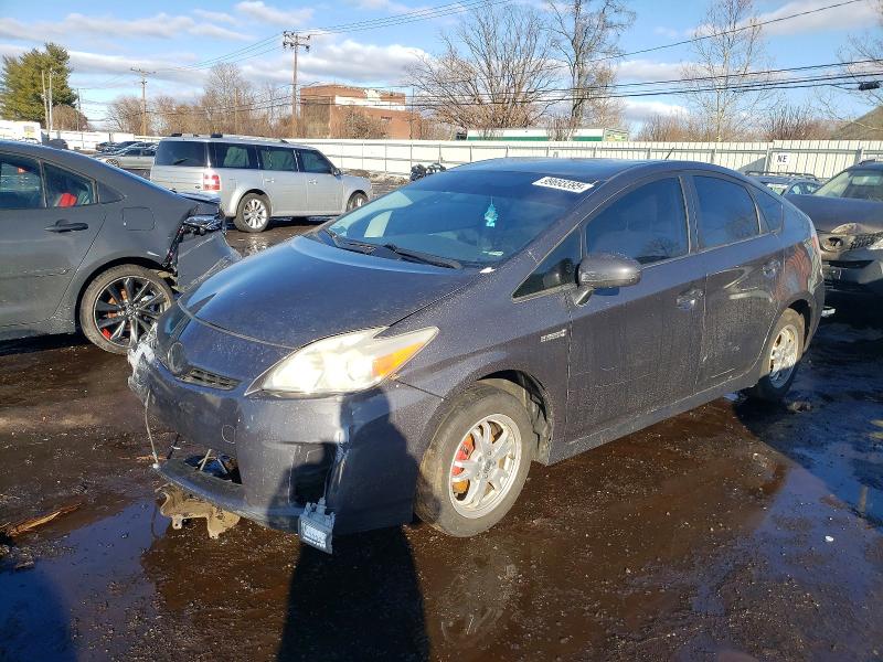 TOYOTA PRIUS 2011 مع رقم تعريف المركبة JTDKN3DU9B1336896 - صورة من المزاد