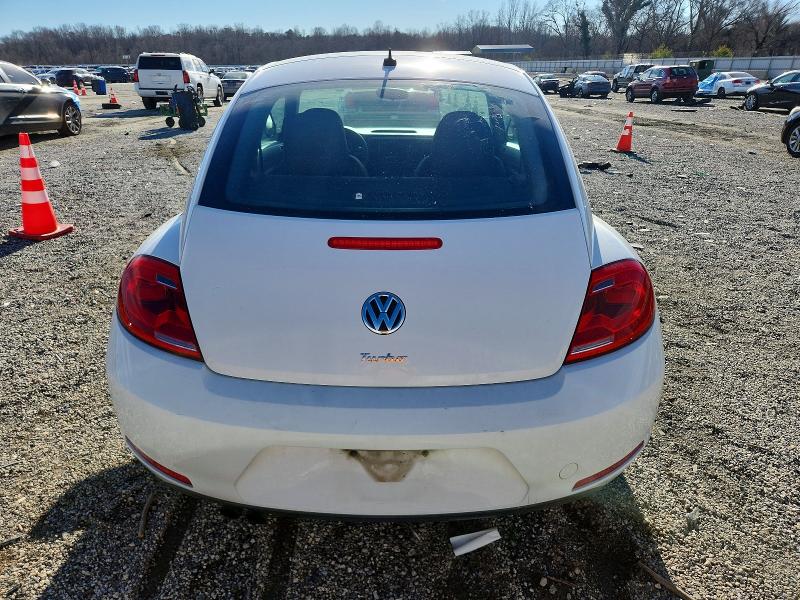 Photo 6 from auction – 2016 VOLKSWAGEN BEETLE 1.8 with VIN 3VWF17AT0GM608307