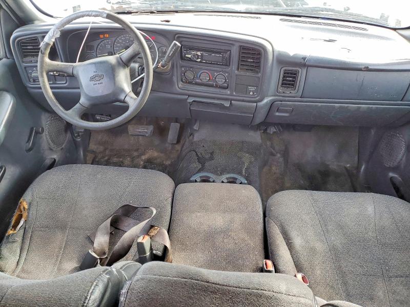 Photo 8 from auction – 2001 CHEVROLET SILVERADO with VIN 2GCEC19W411263589