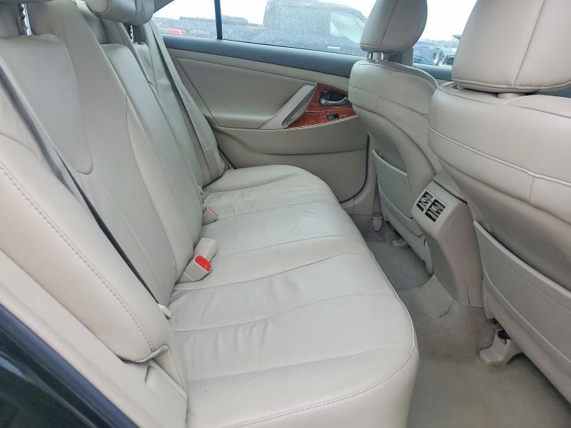 Photo 10 from auction – 2011 TOYOTA CAMRY with VIN 4T4BF3EK2BR122052