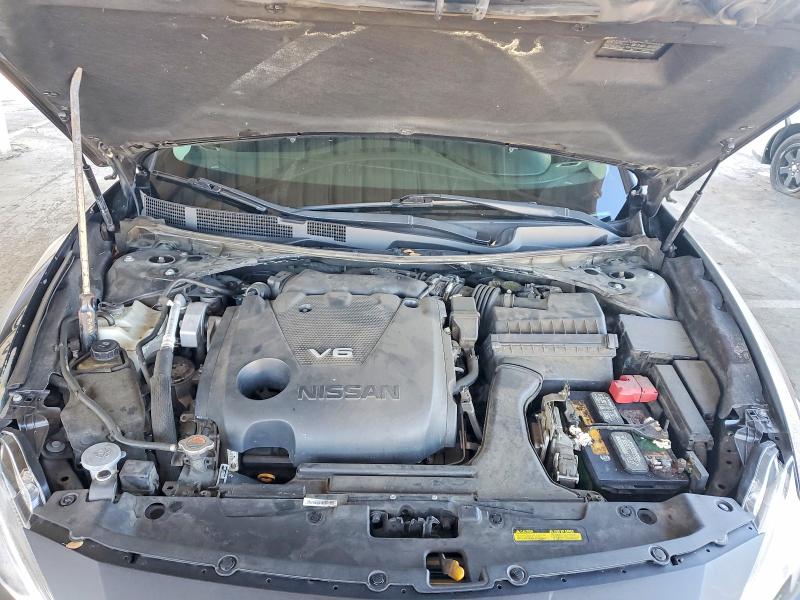 Photo 11 from auction – 2016 NISSAN MAXIMA 3.5 with VIN 1N4AA6AP0GC428634