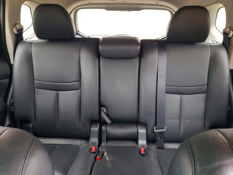 Photo 10 from auction – 2015 NISSAN ROGUE S with VIN 5N1AT2MV5FC849539