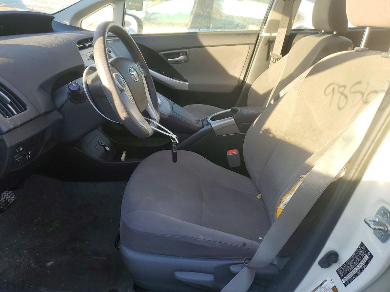 Photo 7 from auction – 2015 TOYOTA PRIUS with VIN JTDKN3DUXF0447713