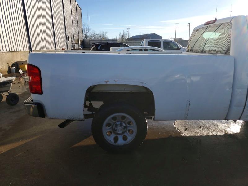 Photo 10 from auction – 2008 CHEVROLET SILVERADO with VIN 1GCEC14008Z149738