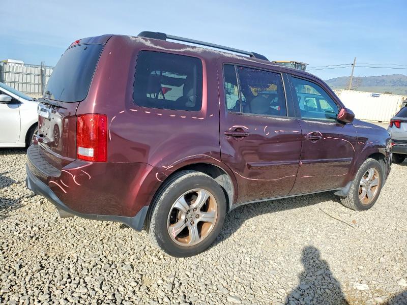 Foto 3 de la subasta – 2014 HONDA PILOT EX con VIN 5FNYF3H45EB023163