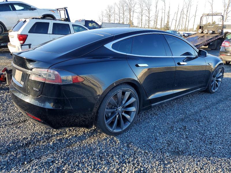 Photo 3 from auction – 2016 TESLA MODEL S with VIN 5YJSA1E29GF148875