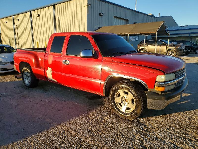 Photo 4 from auction – 2001 CHEVROLET SILVERADO with VIN 2GCEC19VX11162239