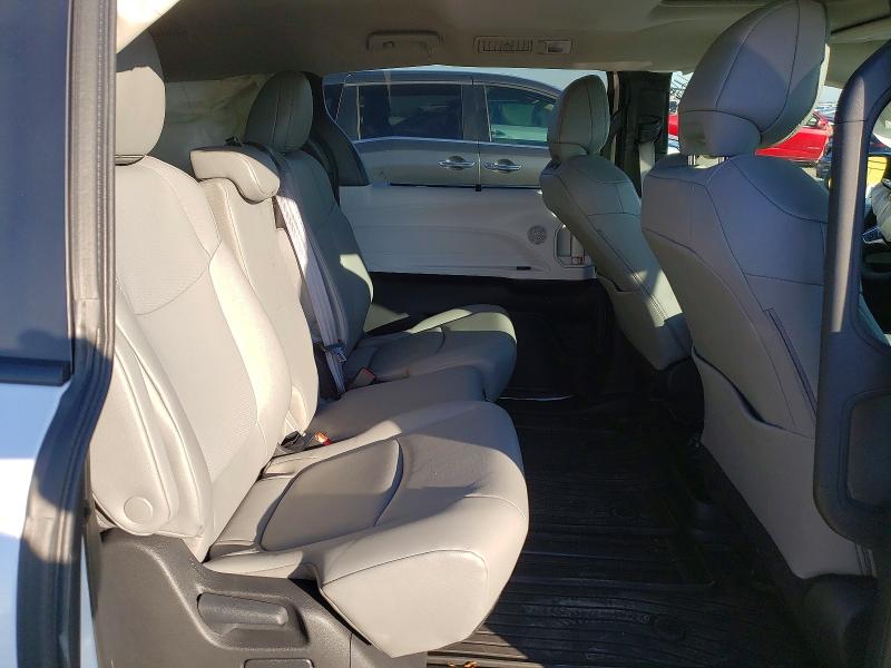 Photo 11 from auction – 2025 TOYOTA SIENNA with VIN 5TDYRKEC7SS285481