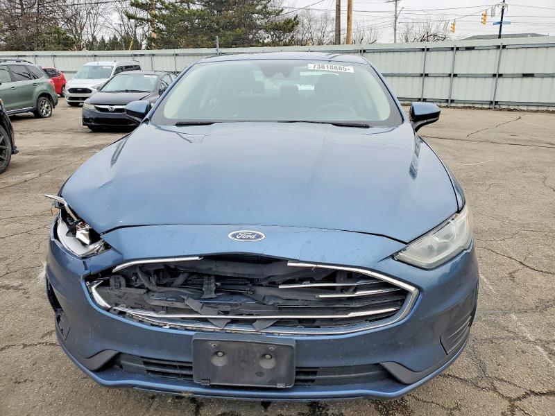 Photo 5 from auction – 2019 FORD FUSION SE with VIN 3FA6P0HD8KR165932