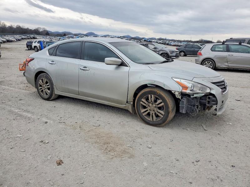 Zdjęcie 4 z aukcji – 2015 NISSAN ALTIMA z VIN 1N4AL3AP1FN364020