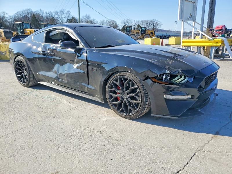 Photo 4 from auction – 2019 FORD MUSTANG with VIN 1FA6P8CF4K5103549