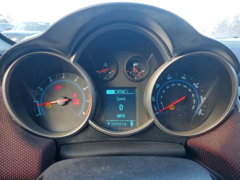 Photo 9 from auction – 2014 CHEVROLET CRUZE with VIN 1G1PC5SB1E7335275