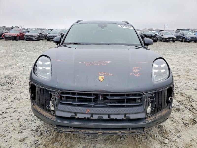 Photo 5 from auction – 2023 PORSCHE MACAN BASE with VIN WP1AA2A5XPLB02453