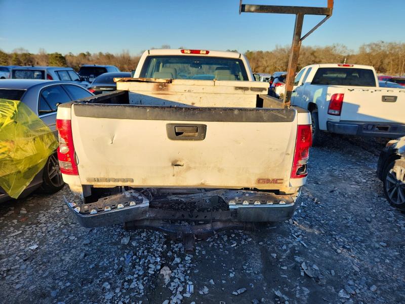 Photo 6 from auction – 2011 GMC SIERRA K25 with VIN 1GT22ZC80BZ381372