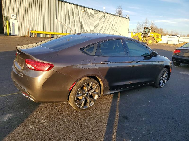 Photo 3 from auction – 2015 CHRYSLER 200 S with VIN 1C3CCCBG2FN673565