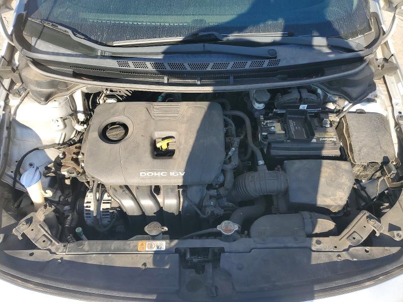 Photo 11 from auction – 2017 KIA FORTE LX with VIN 3KPFK4A75HE099229