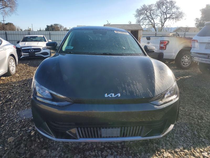 Photo 5 from auction – 2023 KIA EV6 LIGHT with VIN KNDC34LA9P5149598