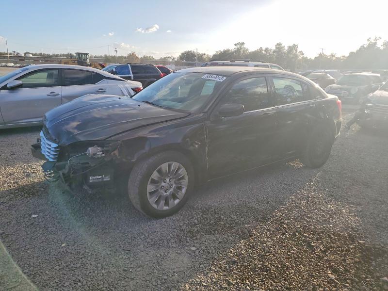 CHRYSLER 200 LX 2014 con VIN 1C3CCBAB7EN124412 - Foto de la subasta