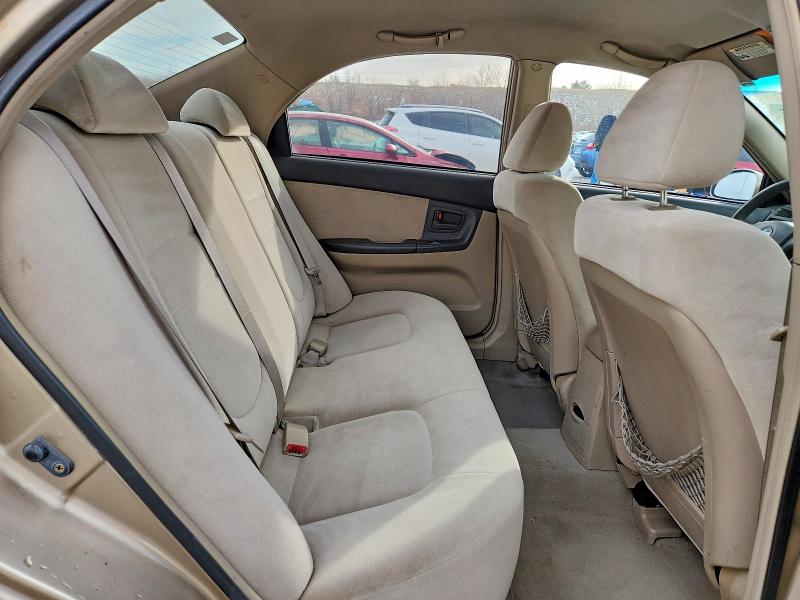 Photo 10 from auction – 2004 KIA SPECTRA LX with VIN KNAFE122945032175
